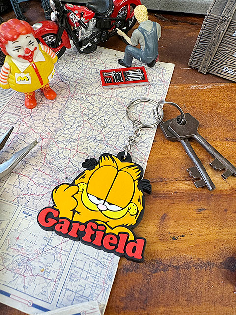 ガーフィールド ラバーキーホルダー （フェイス＆ロゴ）の通販・販売