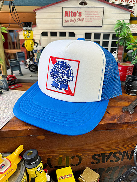 パブスト ブルーリボン ビアー メッシュキャップ 帽子色＝ホワイト