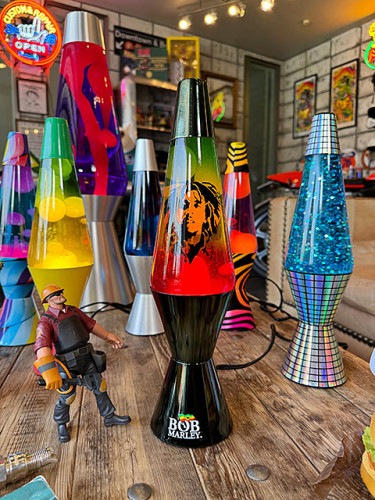 Lava Lamp社　ラバライト　正規品　ボブ・マーリー　ラバランプ　（ラスタ/ブラックボディ）|海外ミュージシャングッズ/音楽関連グッズ|もはや店長すら迷子になるアメ雑ジャングル