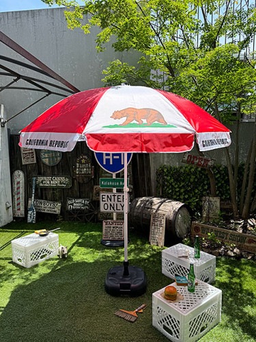 アメリカン　パラソル　直径188cm　（カリフォルニア州旗）　アウトドアパラソル　ビーチパラソル　ガーデンパラソル　※スタンドは別売|ガーデニング用品|生活雑貨/キッチン雑貨