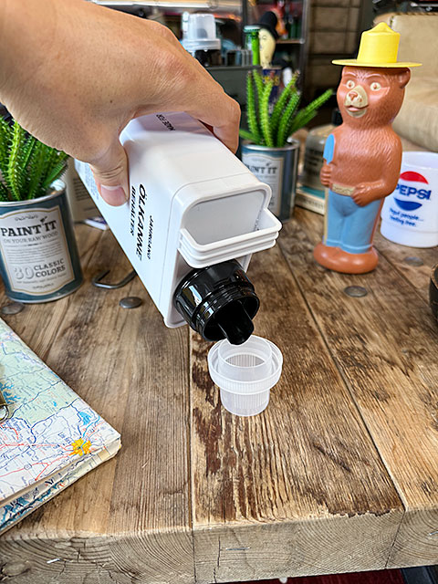 ポストジェネラル モチーフ ディスペンサー ランドリー （ホワイト