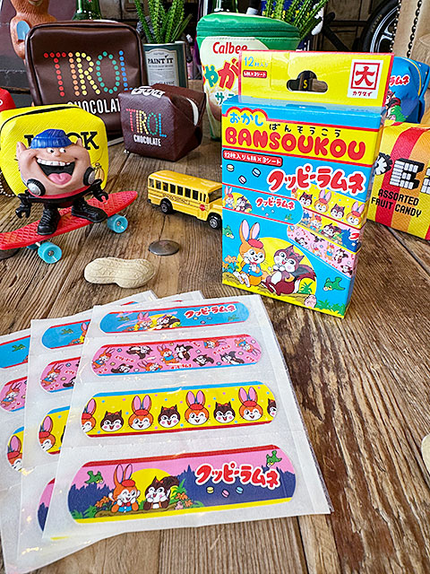 駄菓子屋シリーズ お菓子の絆創膏 （クッピーラムネ） オフィシャル