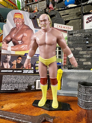 WWE Legends　ハルク・ホーガン　ベンダブルフィギュア|スポーツ|もはや店長すら迷子になるアメ雑ジャングル