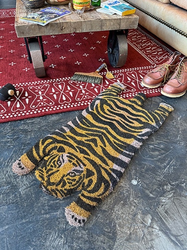 金持ち猛獣ジュータンのココマット　（トラ）　コイヤーマット　タイガー　玄関マット|ガレージマット/玄関マット|男の秘密基地作りに！ガレージング雑貨