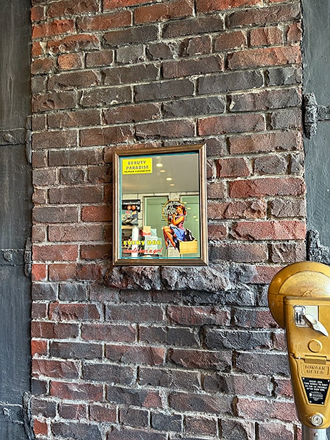 オールドアメリカン パブミラー ピンナップガール （EVERY DOG