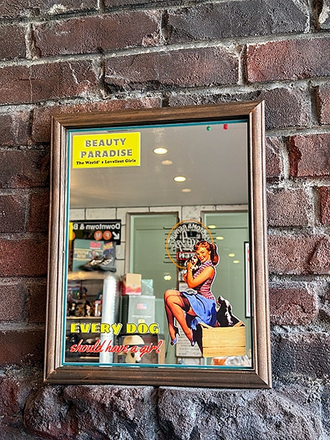 1970年代★7upバブミラー看板★アメリカ雑貨★店舗広告 1970年代☆7upバブミラー看板☆アメリカ雑貨☆店舗広告 - メルカリ