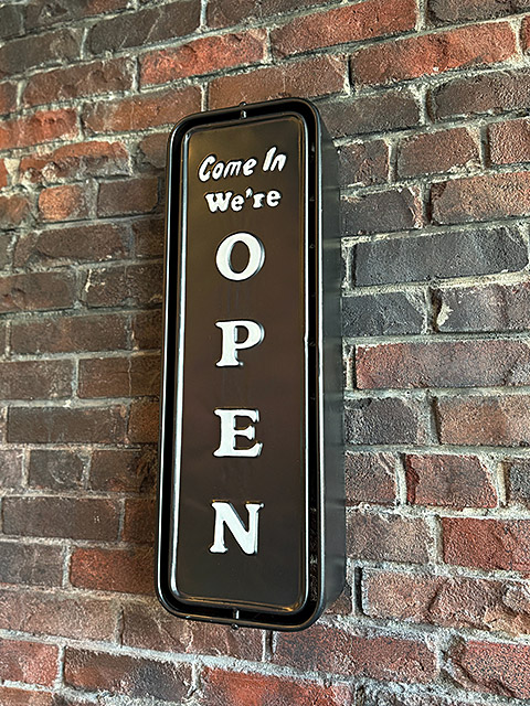 新品 ウォールマウントスピナーサイン ブラック ダルトン 回転看板 インテリア ダルトン ウォールマウント スピナーサイン （ブラック） オープン