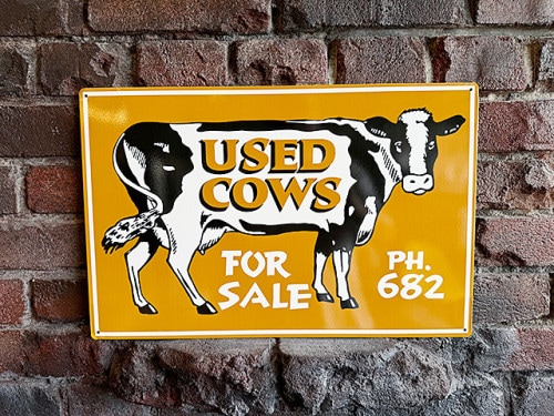 牛の看板　USED COWS FOR SALE　ブリキ看板|アメリカンポップ|ボクらの原点そして永遠！ブリキ看板