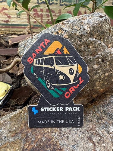 ステッカーパック　アウトドア　ステッカー　Sサイズ　（サンタクルーズVWバン）　MADE IN U.S.A.　耐水＆耐光素材　PVCステッカー|アウトドア|ステッカー