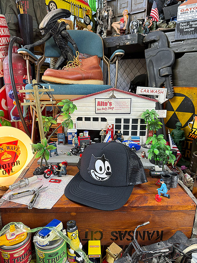 フィリックス メッシュキャップ （スマイルフェイス） 帽子色