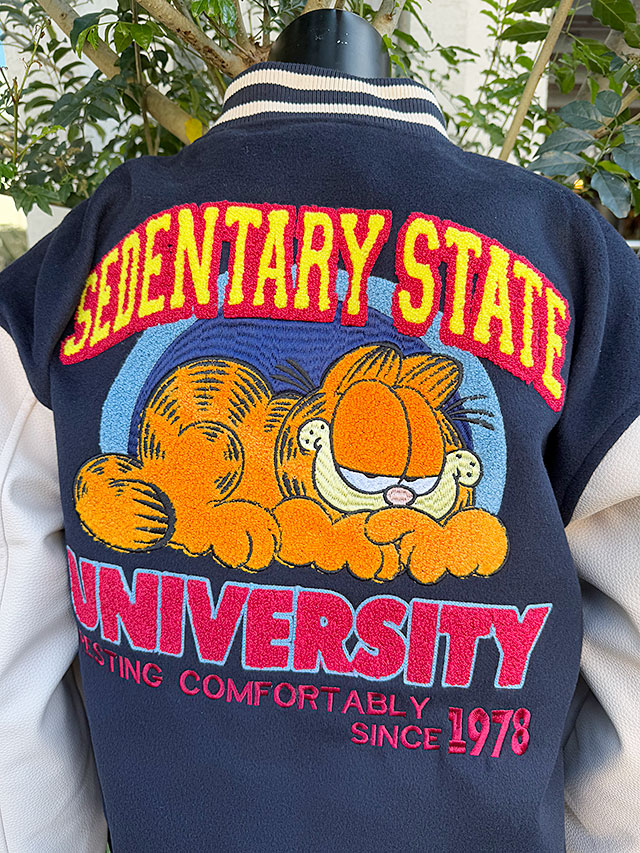 GARFIELD スタジャン Mサイズ ブラック/ホワイト ガーフィールド スタジャン Lサイズのみの展開 ユニセックス