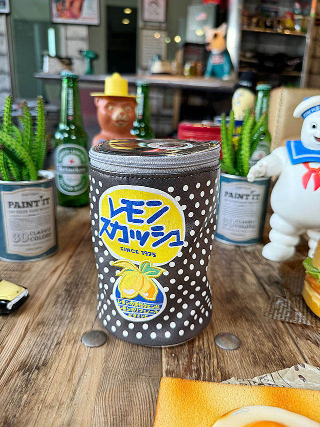 不二家 レモンスカッシュ 缶型ポーチの通販・販売 | アメリカ雑貨の