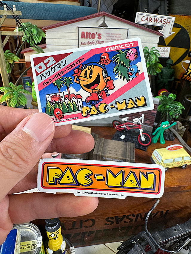 ナムコ オフィシャル ステッカー パックマン （ソフト＆タイトルロゴ
