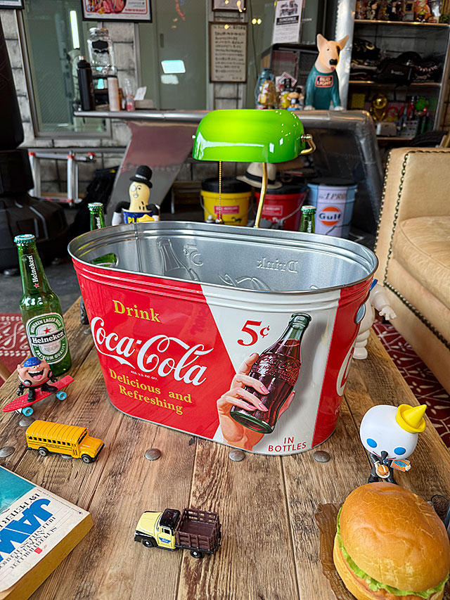 FCRB Coca-Cola コンテナ×2種＋オマケ Coca Cola（コカコーラ）の