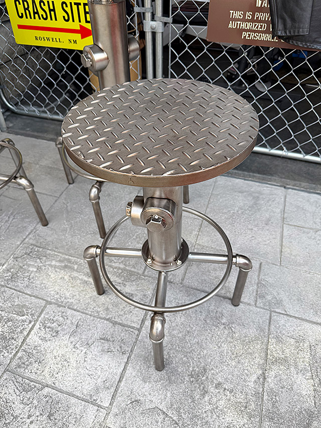 インダストリアル ウォーターパイプ メタルスツール チェアー 単品