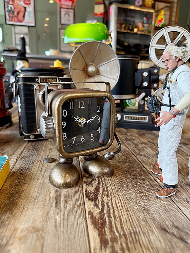 クロックマン ブリキオブジェ 置き時計 テーブルクロックの通販・販売