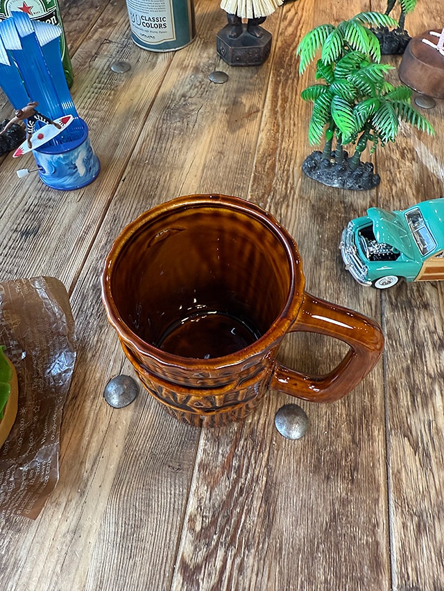 ハワイアン ヴィンテージモチーフ マグカップ （ウッディハワイ