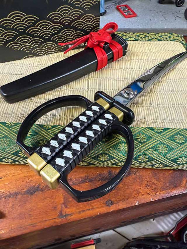 関の刃物　日本刀はさみ　関市の刃物職人が手掛けた逸品　日本製|文房具/ボールペン/フォトフレーム|もはや店長すら迷子になるアメ雑ジャングル