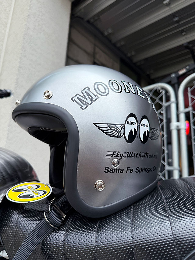 限定モデル ムーンアイズ ジェットヘルメット Fly with MOON