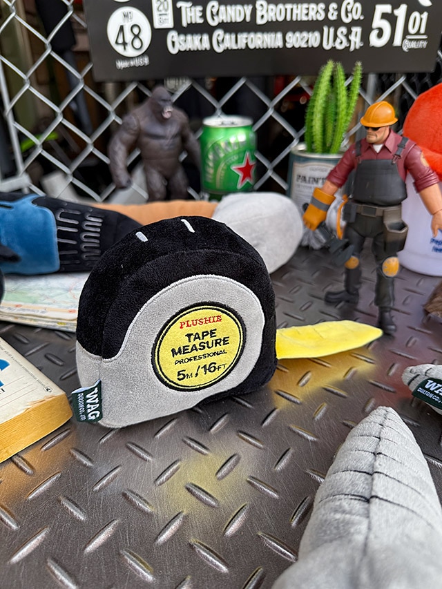 新品 プラッシュトイ ダルトン ハンマー ぬいぐるみ ペット用品 WAG 新品 プラッシュトイ ダルトン ハンマー ぬいぐるみ ペット用品 WAG