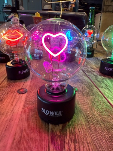 LED　バルブライト　（ハートアイコン）　単四電池＆USB電源の両方対応|インテリアライト/照明/ランタン