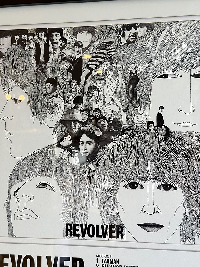 revolver　ジャケット　ライトグレー ビートルズ レコードジャケット オフィシャル アートフレーム