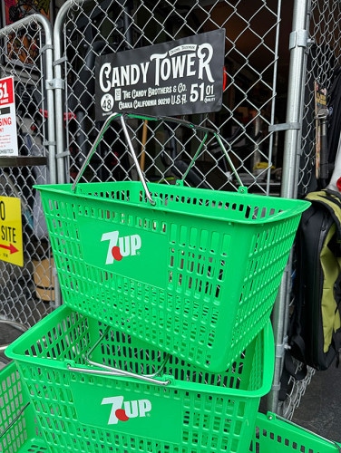 アメリカ業務用　ショッピングバスケット　（7UP　セブンアップ/グリーン）　単品|収納/ケース/バスケット/CDタワー|男の秘密基地作りに！ガレージング雑貨