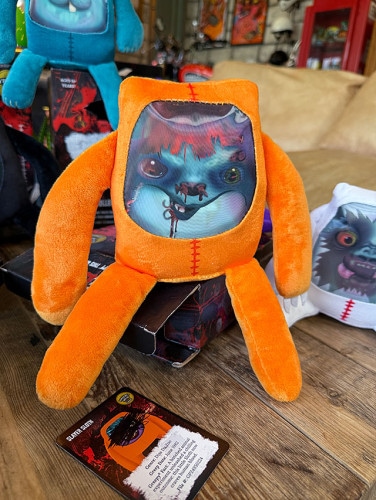 イギリスのHMVで驚異的な売上を記録！　グリープズ　レンチキュラーフェイス　ホラープラッシュ　（オリジナル/オレンジ）　ぬいぐるみ　コレクターズカード付き|ぬいぐるみ|もはや店長すら迷子になるアメ雑ジ
