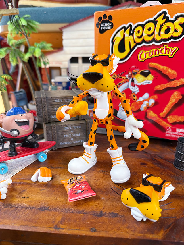 ジャダトイズ　チートス　チェスターチーター　フィギュア Amazon.co.jp: Cheetos 6インチ チェスターチーターアクション