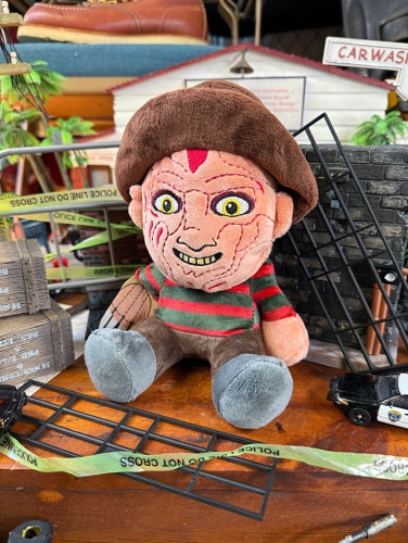NECA　エルム街の悪夢　フレディ・クルーガー　ぬいぐるみ　キッドロボット　プラッシュ|映画関連グッズ|もはや店長すら迷子になるアメ雑ジャングル