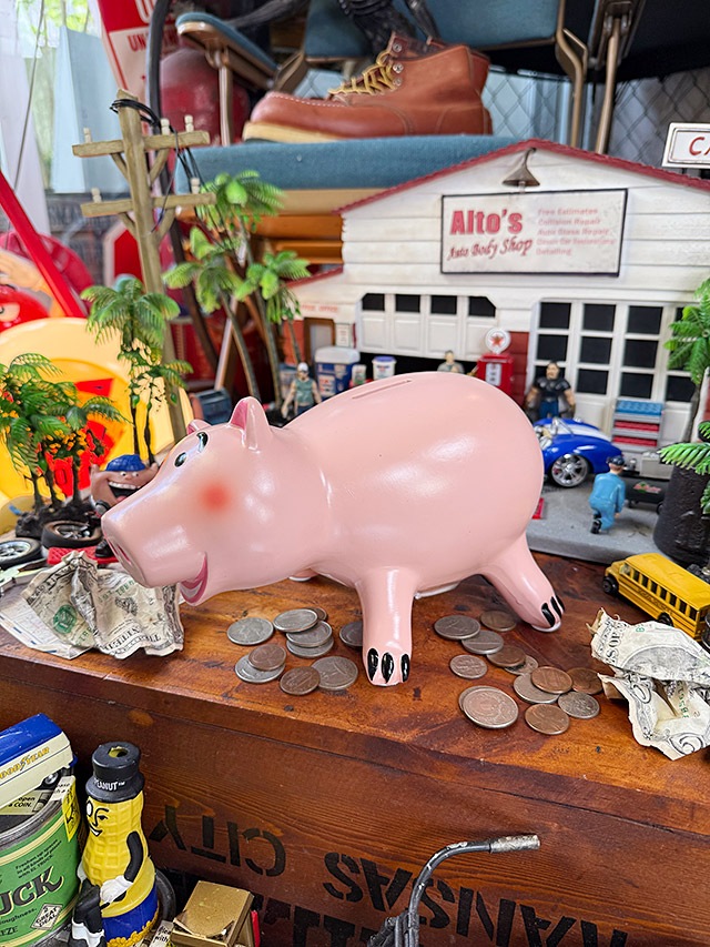 【2007年】CHARMMY・KITTY★貯金箱【ヴィンテージ】など チャーミーキティの中古フリマアイテム一覧 【2007年】CHARMMY・KITTY