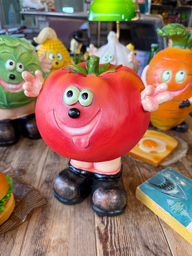 ファニー ベジタブル ポリレジン スタチュー （トマト） 単品の通販