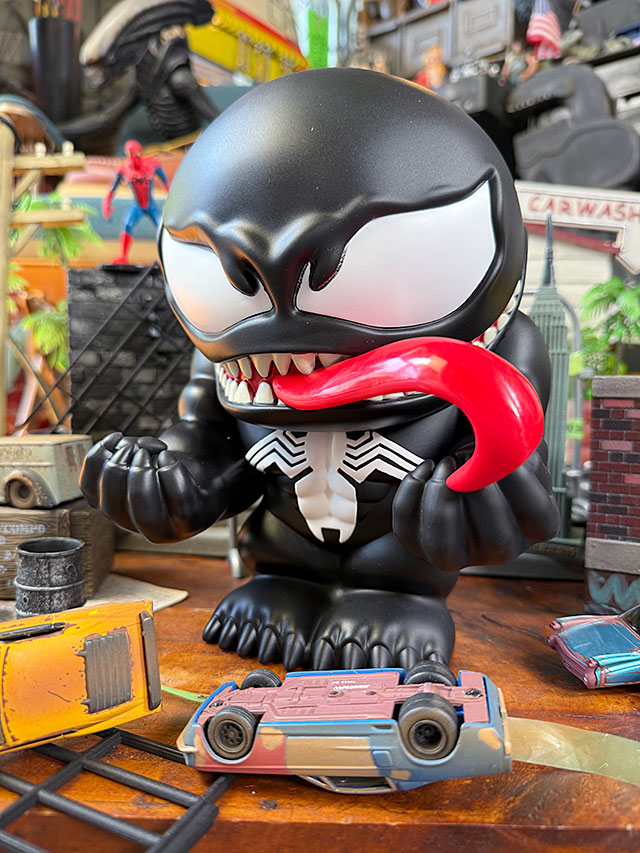 モノグラム社 ヴェノム PVCバンク 貯金箱 フィギュアの通販・販売