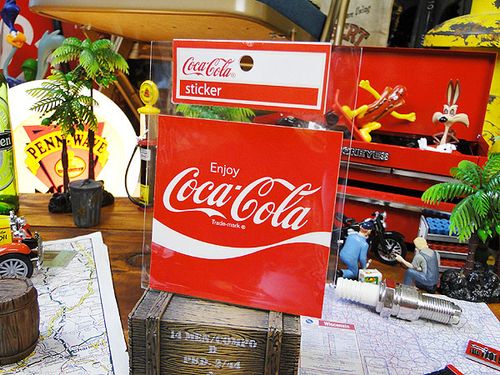 コカ・コーラブランド　ロゴステッカー　（BA16）|コカ・コーラブランド|ステッカー