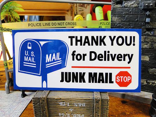 配達ありがとう！チラシお断り　U.S.パブリックサインステッカーシリーズ|サインプレートステッカー|警告看板/パーキングサイン/道路標識