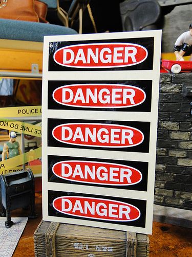 ミニ警告ステッカー5連　U.S.パブリックサインステッカーシリーズ　（デンジャー）|ステッカー|男の秘密基地作りに！ガレージング雑貨