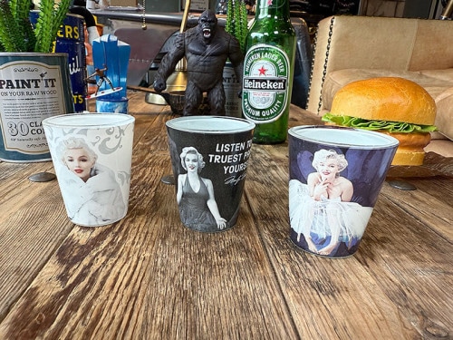 マリリン・モンロー　ショットグラス　（3個セット）|マリリン・モンローグッズ|もはや店長すら迷子になるアメ雑ジャングル