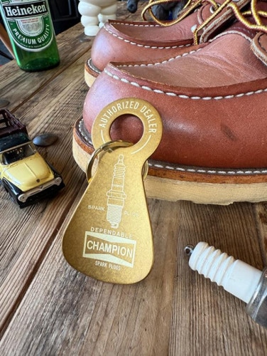 アドバタイジング　シューホーン　キーホルダー　（チャンピオン）　真ちゅう　靴べら|キーホルダー/ガーディアンベル|男の秘密基地作りに！ガレージング雑貨