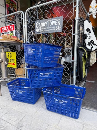 アメリカ業務用　ショッピングバスケット　（USPS/ブル−/4個セット）|収納/ケース/バスケット/CDタワー|男の秘密基地作りに！ガレージング雑貨