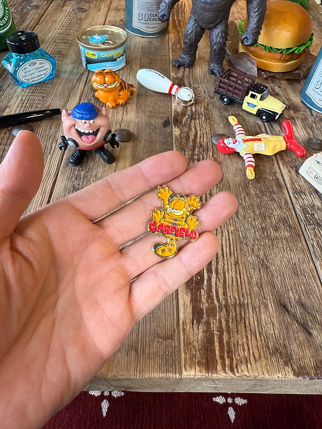 ガーフィールド ピンバッジ ピンズの通販・販売 | アメリカ雑貨の