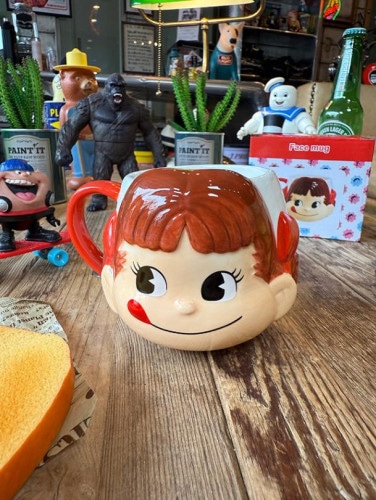 不二家　ペコちゃん　フェイスマグ　350ml|ガラスジャー/マグカップ/グラス|生活雑貨/キッチン雑貨