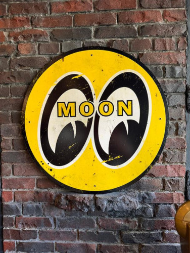 ムーンアイズ　アイボール　ヴィンテージタイプ　ヘヴィースチールサイン　大型看板　71cm|ガレージ看板/サインプレート|男の秘密基地作りに！ガレージング雑貨