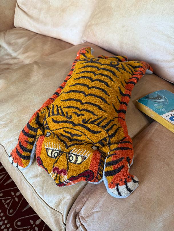 ポストジェネラル チベタンタイガー 充電式 湯たんぽ＆クッション