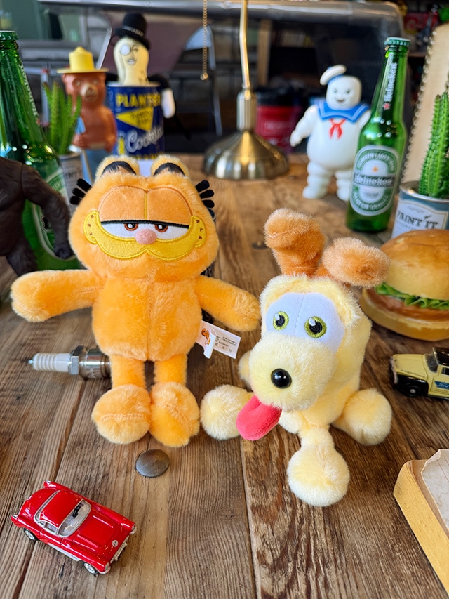 ガーフィールド＆オーディー ぬいぐるみ キーホルダー （2体セット）の