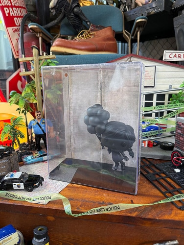 ファンコポップ　バンクシー　FLYING BALLOON GIRL　ハードケース入り　フィギュア　FUNKO POP!|アメキャラ/人形/おもちゃ|もはや店長すら迷子になるアメ雑ジャングル