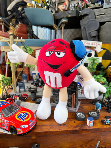 m&m's　レッド　NASCAR　ピットクルー　ぬいぐるみ|お菓子＆シリアル系カンパニーグッズ|カンパニーグッズ