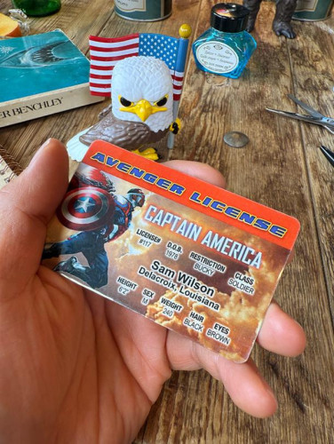パロディ免許証　フェイマスピープル　ライセンスカード　（キャプテンアメリカ）　マーベル　アベンジャーズ|映画関連グッズ|もはや店長すら迷子になるアメ雑ジャングル