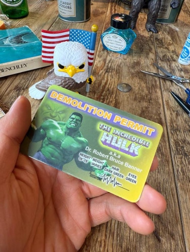 パロディ免許証　フェイマスピープル　ライセンスカード　（ハルク）　マーベル　アベンジャーズ|映画関連グッズ|もはや店長すら迷子になるアメ雑ジャングル