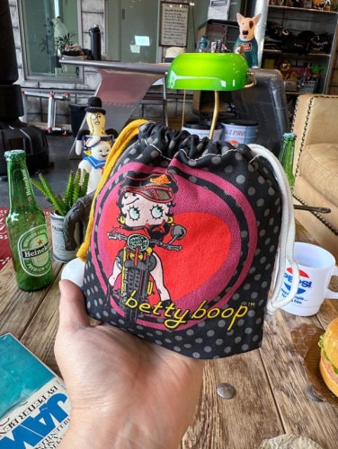 ベティ・ブープ　巾着袋　（ブラック）　キンチャク袋|ベティ・ブープグッズ|もはや店長すら迷子になるアメ雑ジャングル
