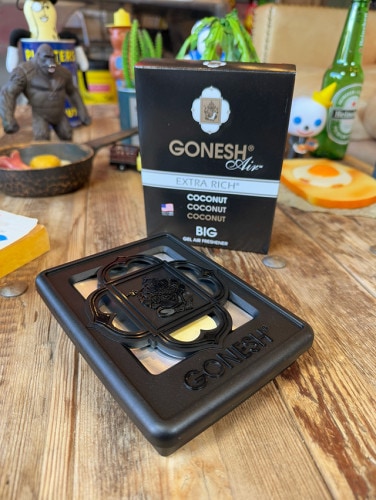 アメリカ雑貨のテーマパーク！キャンディタワー本店（藤原兄弟が運営